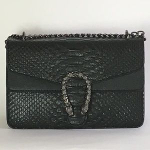 Chain Link Shoulder Bag